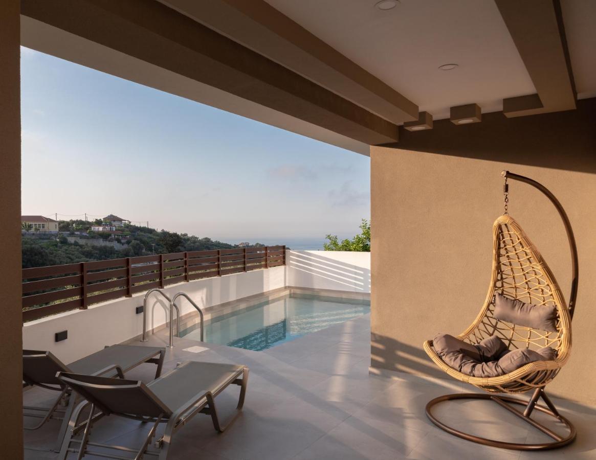 O-Cyanea Villa With Heated Pool Kournas Ngoại thất bức ảnh