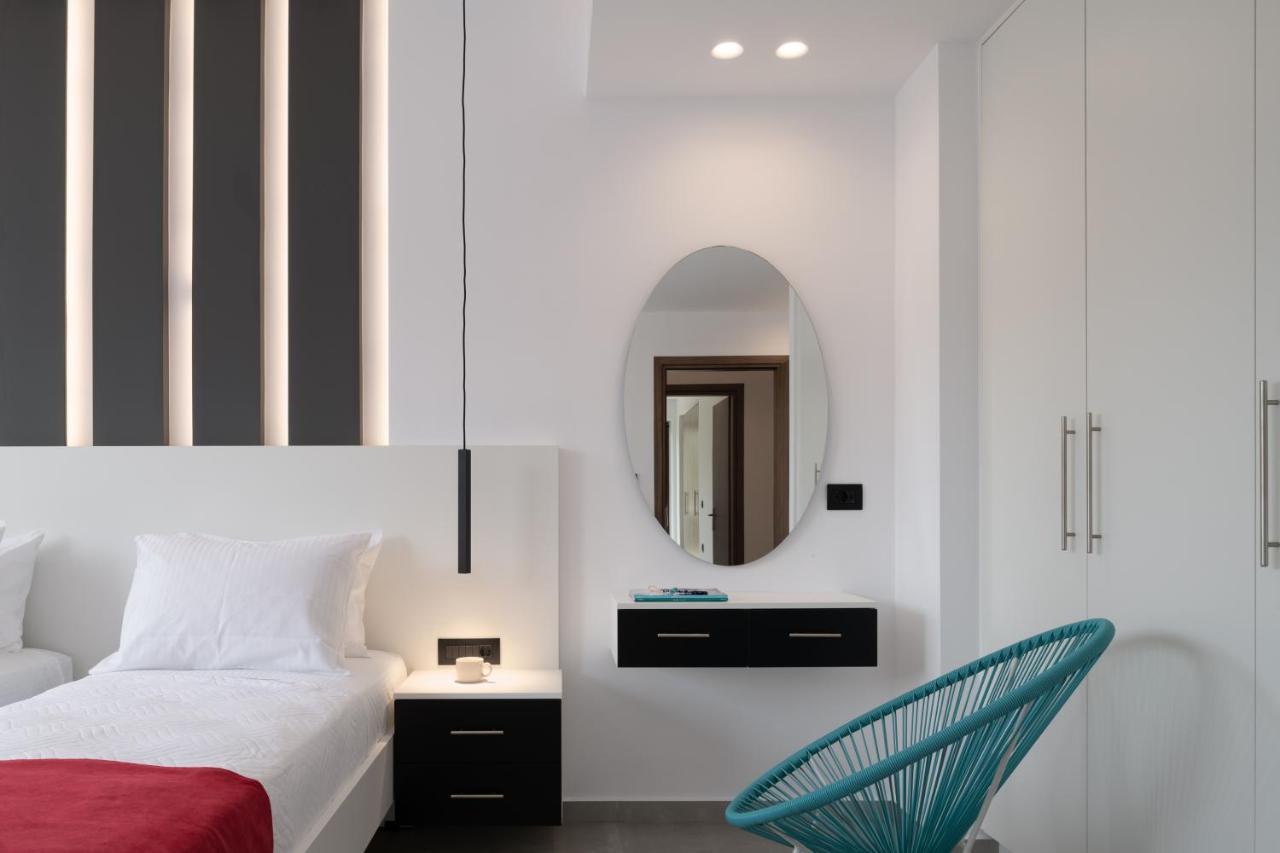 O-Cyanea Villa With Heated Pool Kournas Ngoại thất bức ảnh