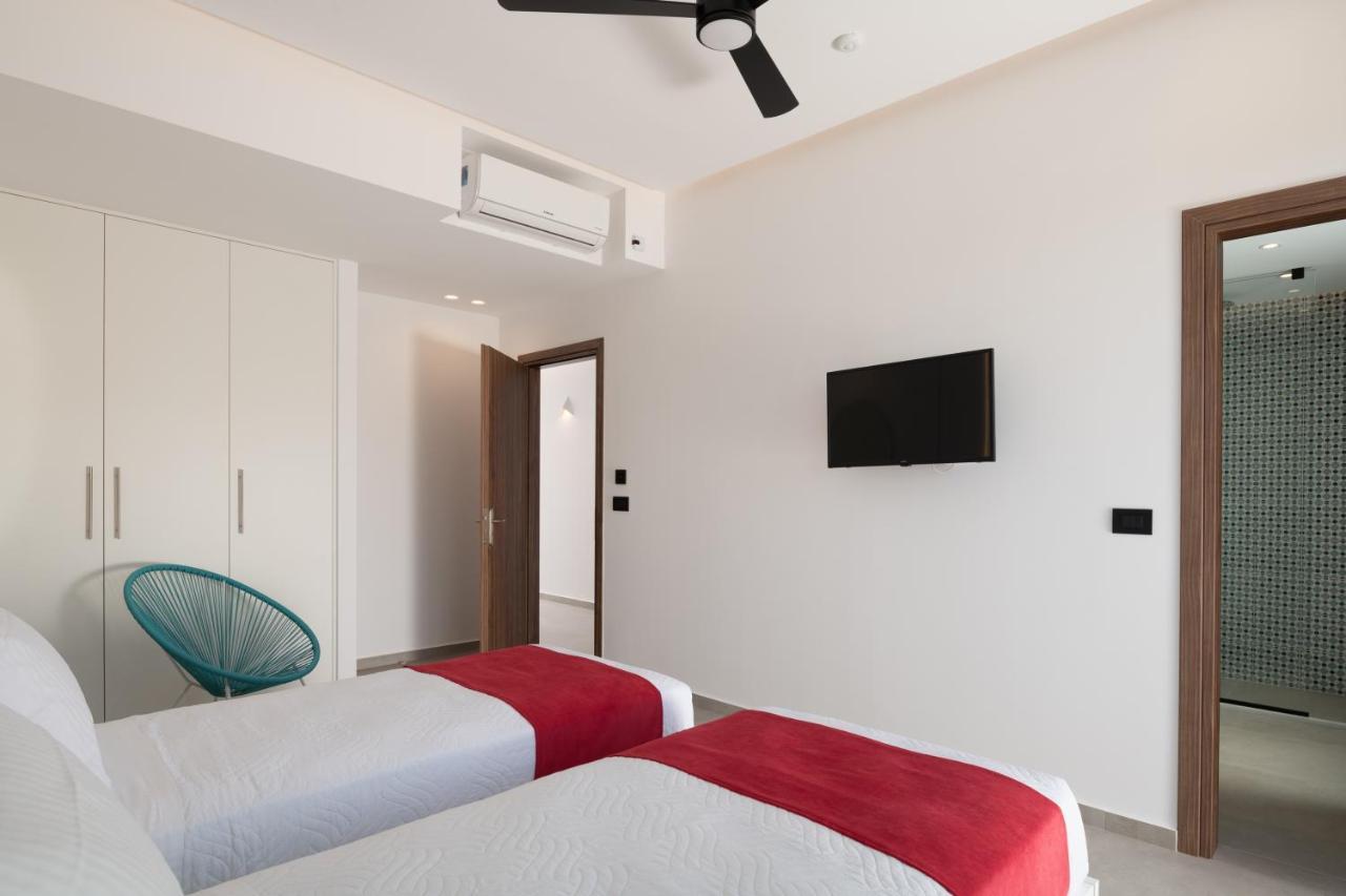 O-Cyanea Villa With Heated Pool Kournas Ngoại thất bức ảnh