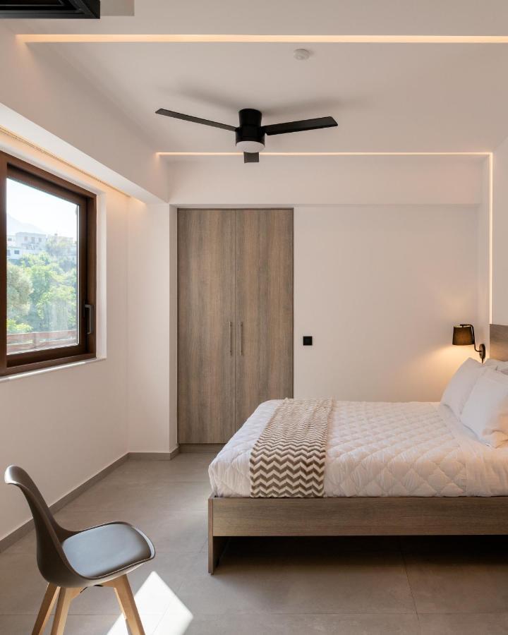 O-Cyanea Villa With Heated Pool Kournas Ngoại thất bức ảnh